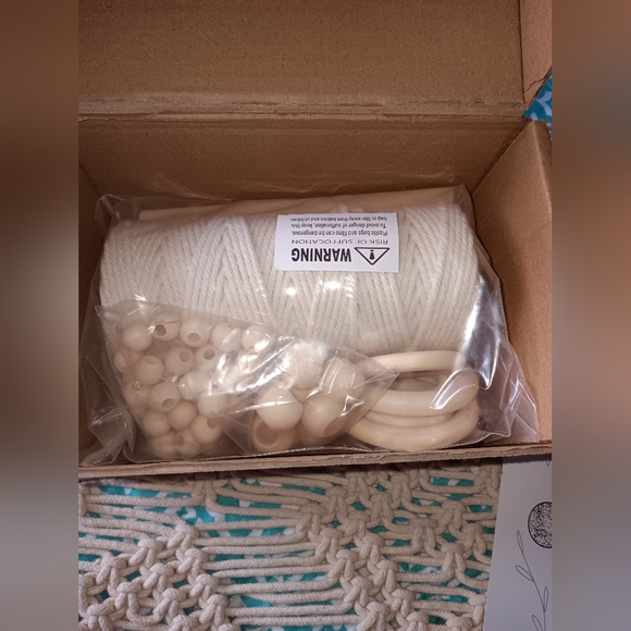 Nurture Things~DIY Retro 70's Handmade Macrame Kit New In Box - Picture 2 of 13